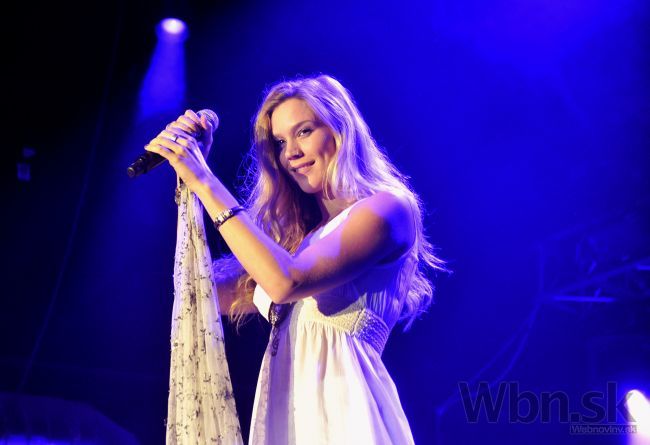 Joss Stone zverejnila prvý singel z pripravovaného albumu