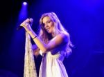Joss Stone zverejnila prvý singel z pripravovaného albumu