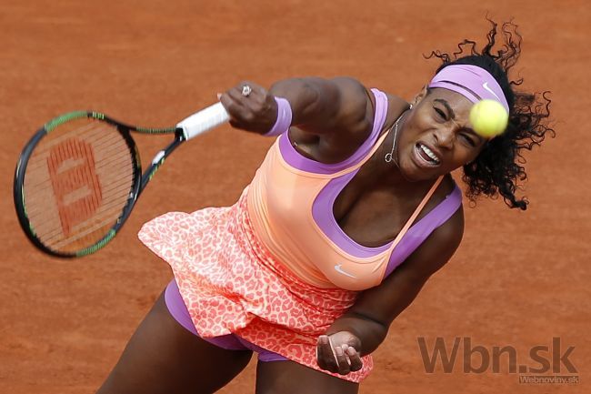 Kvitová sa v Paríži trápila, Serena sa vyhla vyradeniu