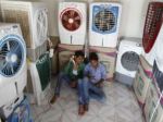 Extrémne horúčavy zabili v Indii už takmer dvetisíc ľudí