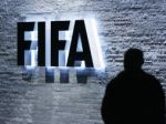 FIFA je terčom vtipov, médiá nešetria ani jej prezidenta
