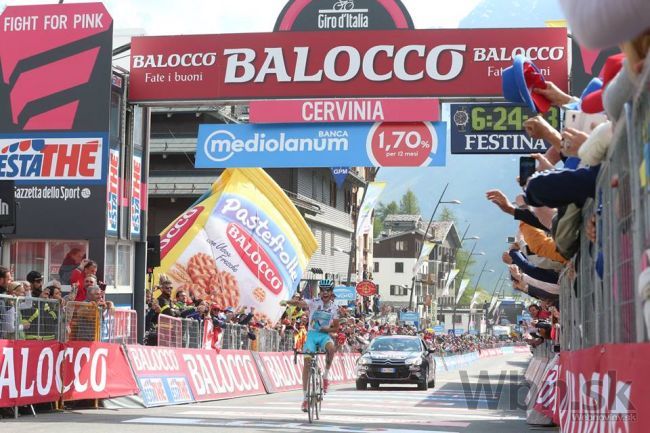 Aru sa na Gire dočkal víťazstva, Contador všetko kontroloval