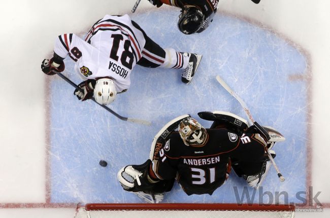 Video: Chicago malo silnú vieru, Hossa strelil víťazný gól