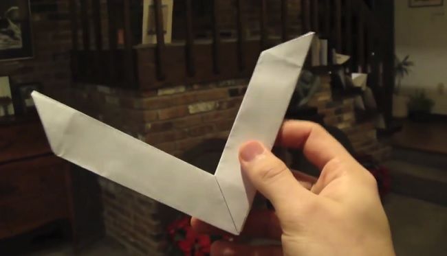 Video: Ako si vyrobiť papierový origami bumerang
