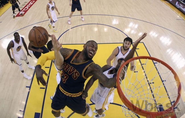 Video: O víťazovi prvého finále NBA rozhodlo až predĺženie