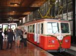 Tatry čakajú na príliv turistov, posilnia železničné trate