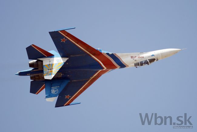 Ruská stíhačka sa takmer zrazila s prieskumným lietadlom USA