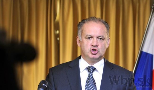 Bugár Kisku chváli i zatracuje, prezident je málo razantný