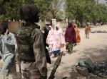 Boko Haram nemá zľutovanie, zo žien spravila ľudské štíty