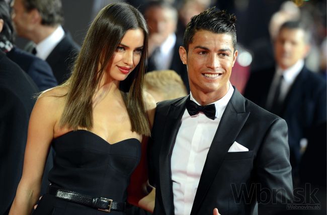 Rolandova krásna Irina údajne spávala s Blatterom