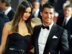 Rolandova krásna Irina údajne spávala s Blatterom