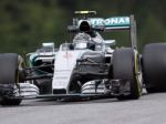 Vettel predbehol Rosberga, v Rakúsku ho sprevádzajú problémy