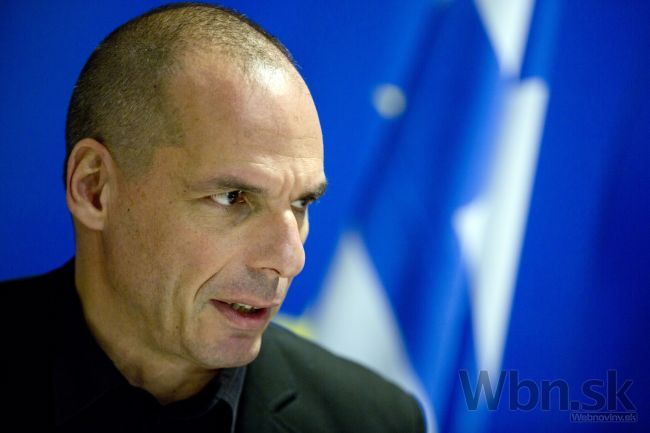 Merkelová bude čeliť ťažkej voľbe, vyhlásil Varoufakis