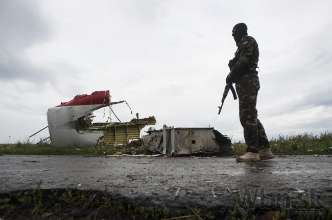 Páchatelia zostrelenia MH17 nad Ukrajinou majú byť odsúdení