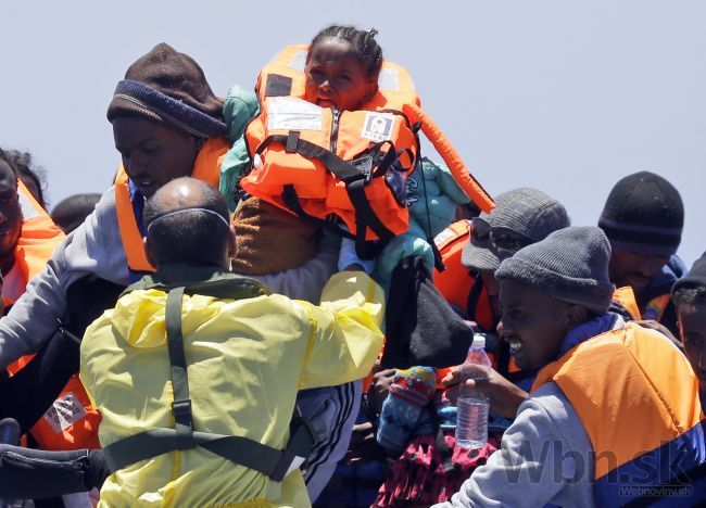 Galko vyzýva Úniu, aby postavila v Afrike migrantom tábor