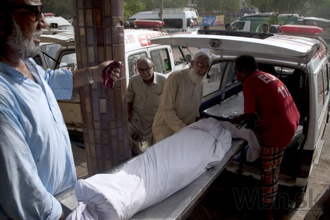 Pakistan čaká pokles teploty, počet obetí presiahol tisícku