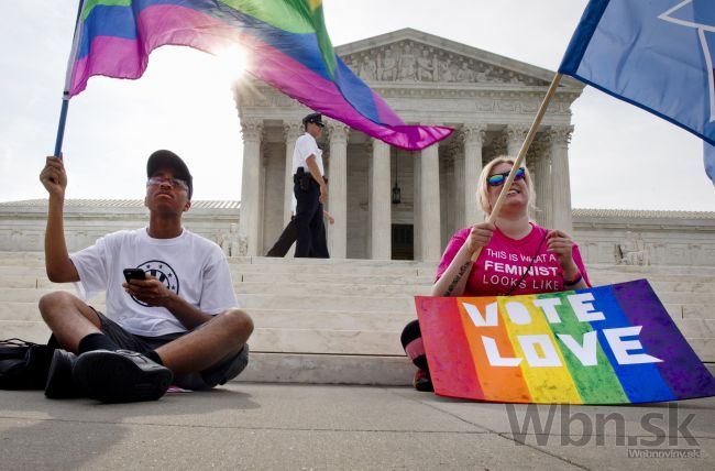 Historické víťazstvo v USA, homosexuáli sa môžu sobášiť