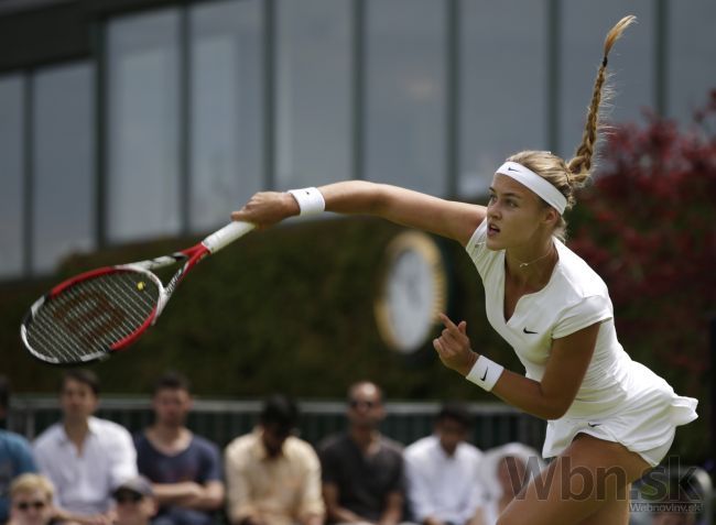 Schmiedlová sa rozlúčila s Wimbledonom, podľahla Američanke