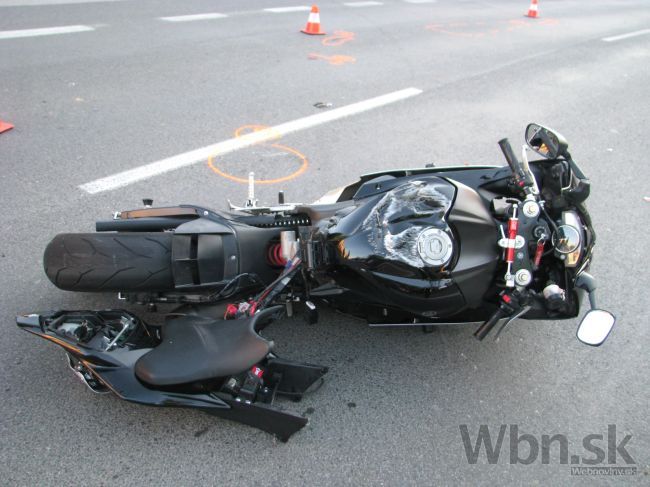 Žilinou otriasla tragédia, motorkár neprežil zrážku s autom