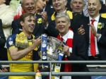 Najdlhšie slúžiacim kormidelníkom v Premier League je Wenger