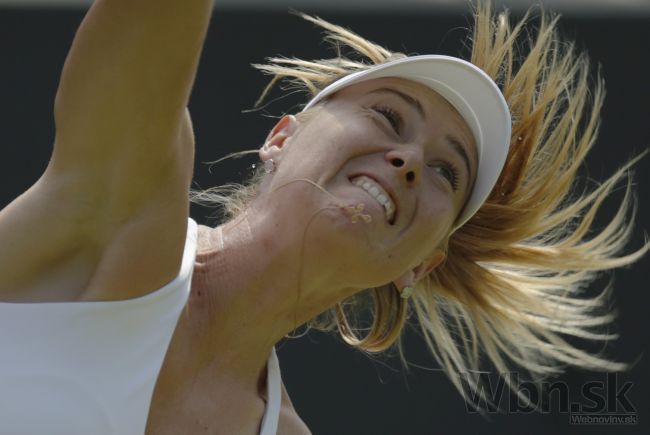 Šarapovová sa nenatrápila, Ivanovičová šokovala Wimbledon