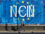 Súd odobril grécke referendum, výsledky by boli tesné