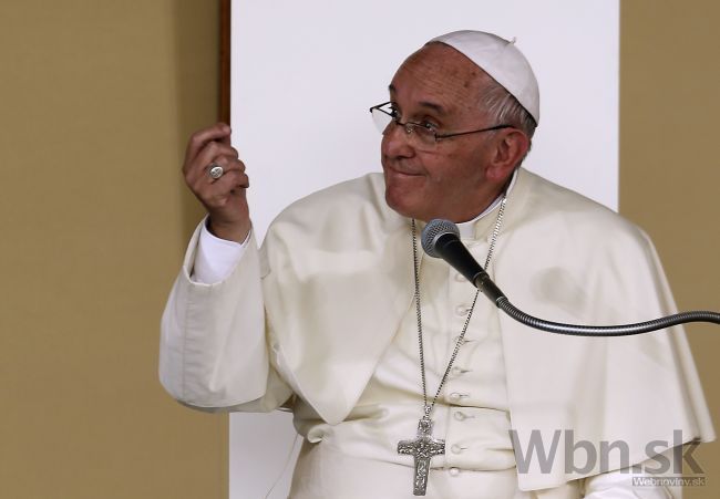 Pápež slúžil omšu v Ekvádore pre takmer milión veriacich
