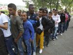 Slovensko sa postará o 500 migrantov z Rakúska