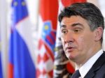 Chorvátsky premiér prosí šéfa UEFA o milosť pre futbalistov
