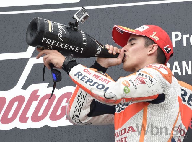 Márquez ovládol Veľkú cenu Nemecka, nechal za sebou Rossiho