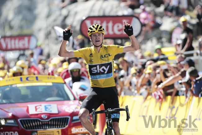 Froome si na Tour vyjazdil náskok, Sagana vyzliekli z dresov