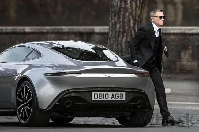 Zverejnili trailer novej bondovky Spectre