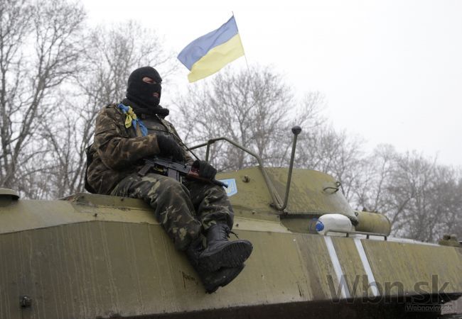 Kyjev varuje pred Francúzmi, z návštevy na Kryme je pobúrený
