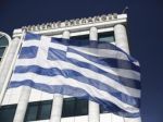 Vývoj situácie v Grécku nie je ani v polčase, tvrdí Kažimír