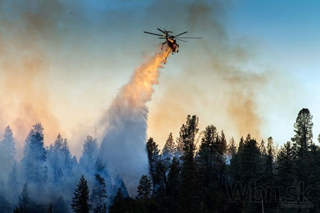 Chorváti bojujú s lesnými požiarmi už aj v okolí Dubrovníka