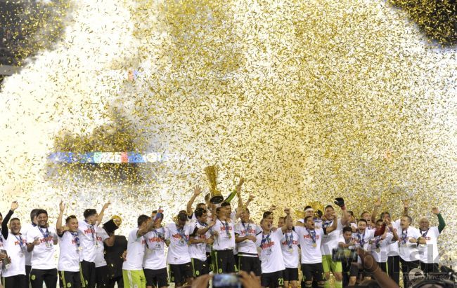 Video: Mexiko vyhralo Gold Cup, Guardado má Zlatú loptu