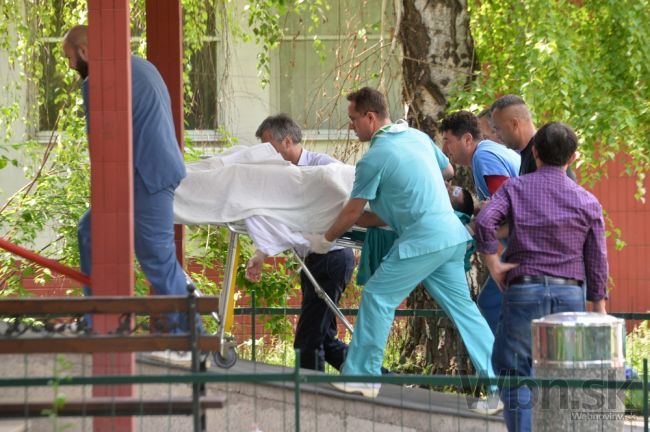 Na afganskej svadbe sa strieľalo, zahynuli desiatky ľudí