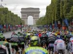 Polícia má narušiteľov Tour de France, šoféroval tínedžer