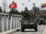 Cez Slovensko sa bude presúvať veľký americký konvoj