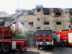 V egyptskej továrni na nábytok horelo, zomreli desiatky ľudí