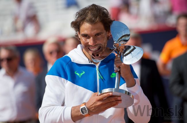 Nadal vyhral turnaj v Hamburgu, približuje sa k Vilasovi
