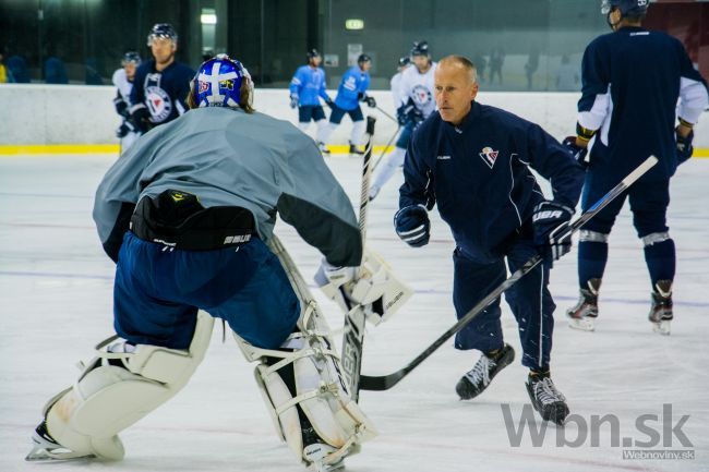 Veľká legenda NHL už trénuje v Slovane, financovanie nerieši
