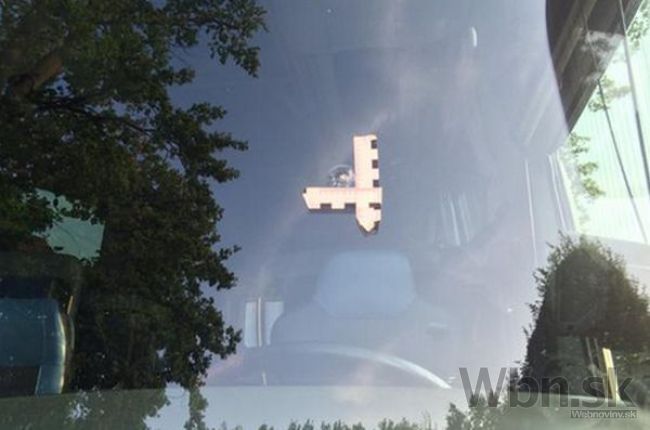 Hertha bola terčom útoku, motorkár strieľal na autobus