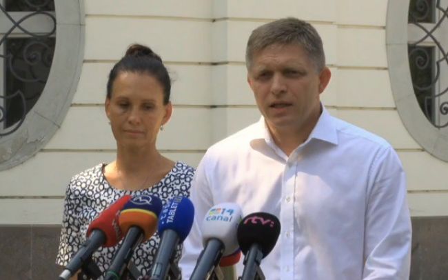 Robert Fico s manželkou podá trestné oznámenie na Igora Matoviča