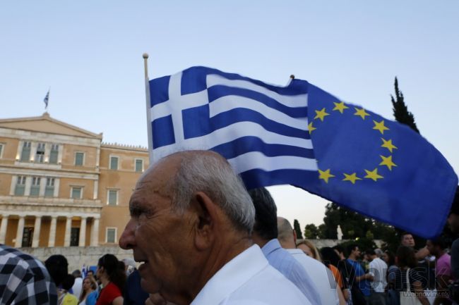 Vláda tají ďalšiu európsku pôžičku Grékom, vyhlásilo KDH