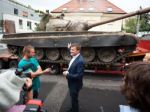 Cez Slovensko pôjde vojenský konvoj, skončí v rodisku Biľaka