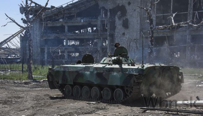 Kyjev chystá novú ofenzívu proti separatistom, tvrdí Lavrov