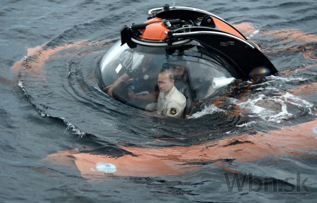 Putin sa ponoril na dno Čierneho mora, uchvátila ho história