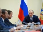 Putin má obavy o Krym, cudzie sily školia záškodníkov