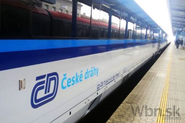Pražské hlavné nádražie uzavreli, vo vlaku nahlásili bombu
